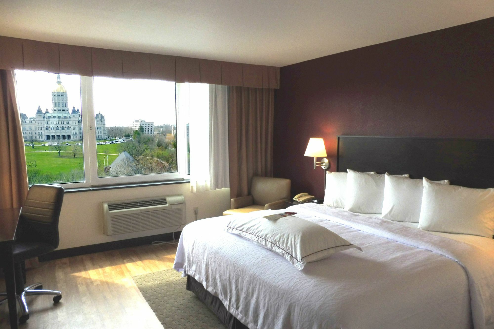 The Capitol Hotel Hartford Buitenkant foto